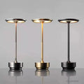 dimrustic-dimmbares-led-licht-Tischlampe-industrial-schwarz-kupfer-rustikal-xlumina