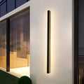 edge-led-wandlampe-modernes-design-schwarzes-metall-fuer-garten-flur-xlumina2