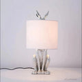 masqueradecraft-kaninchen-Tischlampe-einzigartiges-design-warmlicht-xlumina