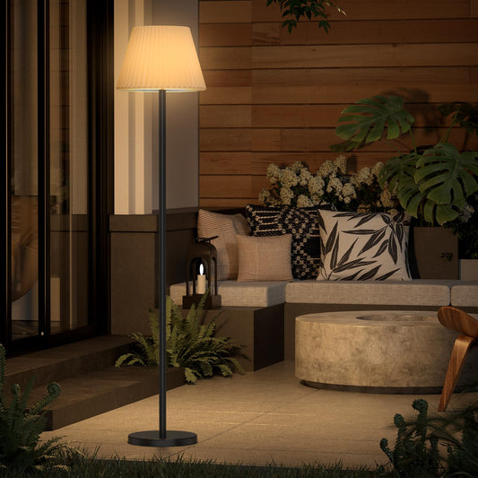 Amdelne Outdoor Solar Stehlampe, Kabellose Stehleuchte USB mit Aufladbar akku, RGB Garten Fernbedienung Dimmbar, Lichtsensor, IP65 Wetterfest, H147cm Höhenverstellbar, Dekoration Terrassen Balkon