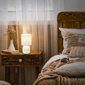 BRILONER - Tischlampe mit Stoffschirm, Kabelschalter, Keramikfuß, Lampe, Nachttischlampe, Tischleuchte, Dekolampe Flur, Bürolampe, Leselampe, Wohnzimmer, Schlafzimmer, 15x28 cm (DxH), Weiß