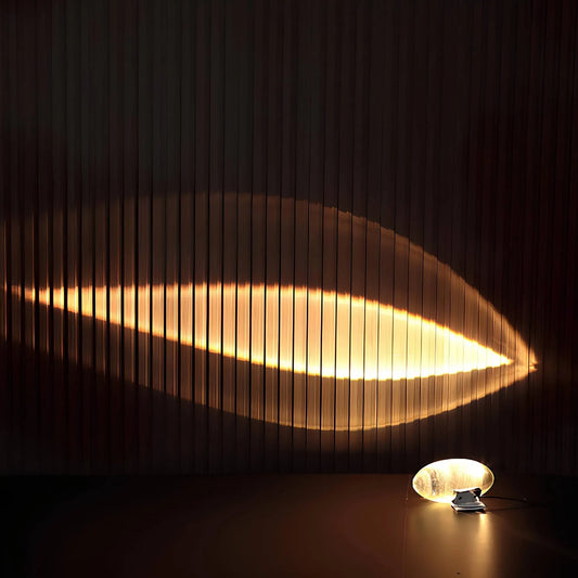 atman-moderne-led-tischlampe-gold-silber-elegantes-design-wohnzimmer-buero-xlumina